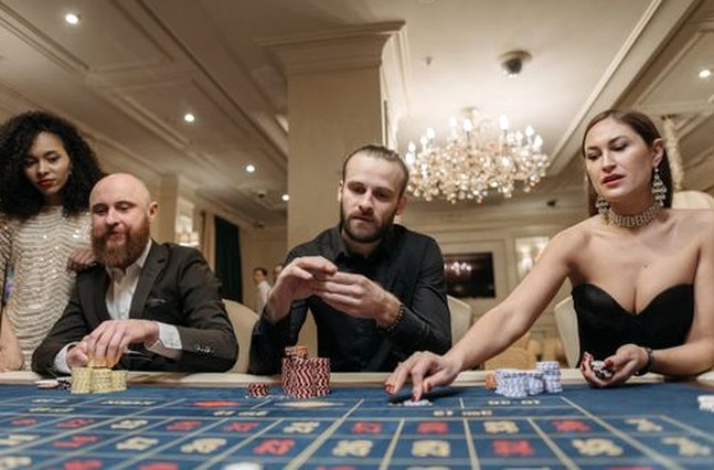 xì tố trực tuyến F8bet